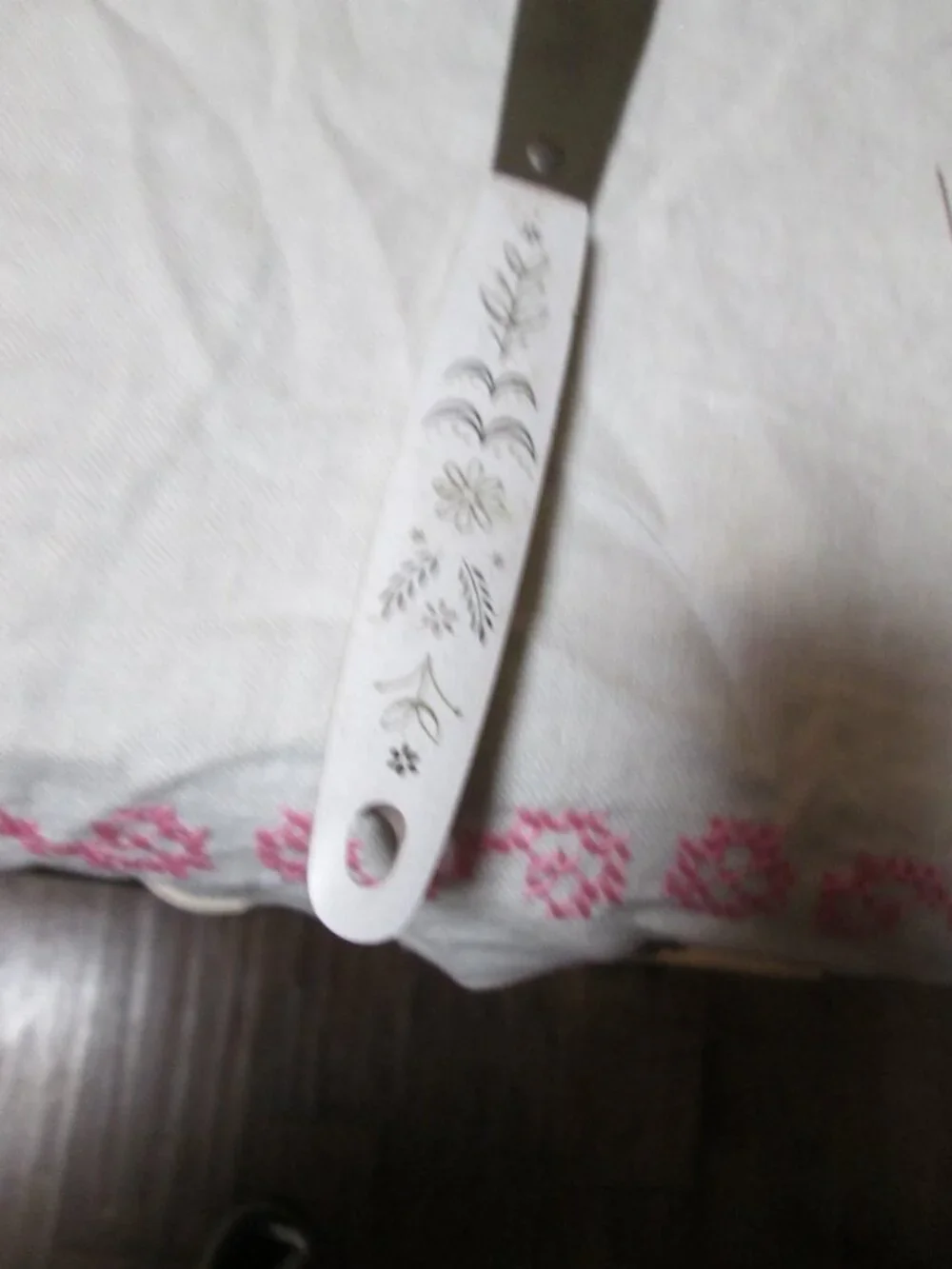 vtg rare pattern floral handle Flint Ecko stainless spreading knife vguc